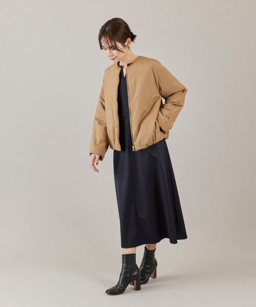 INED（イネド）の「LIMONTA EAST ノーカラー中綿ブルゾン（ブルゾン・レディース・キャメル/ブラック・9号/7号）」の10枚目の写真