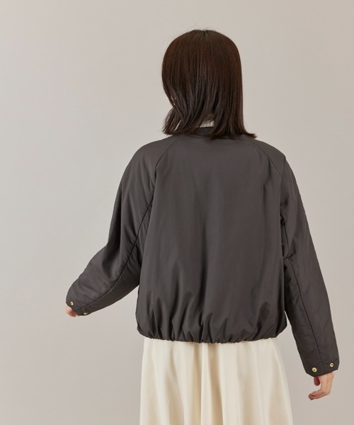 INED（イネド）の「LIMONTA EAST ノーカラー中綿ブルゾン（ブルゾン・レディース・キャメル/ブラック・9号/7号）」の19枚目の写真