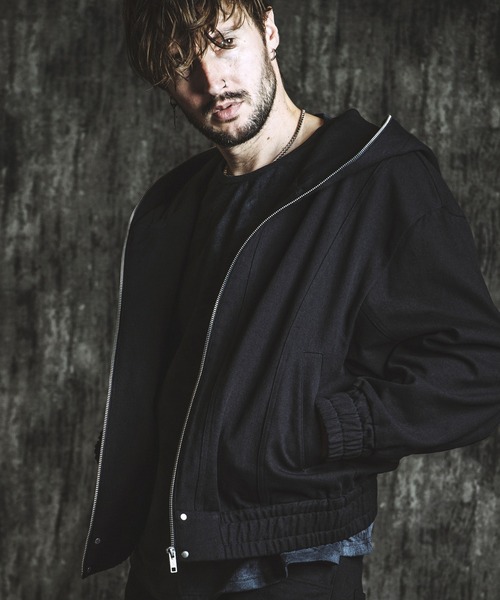 NO ID.(ノーアイディ)の「【NO ID.】Multi Seam Hooded Blouson / マルチ シーム フーデッド ブルゾン(ブルゾン・メンズ・ネイビー/ブラック/グレー・ONE SIZE)」の1枚目の写真