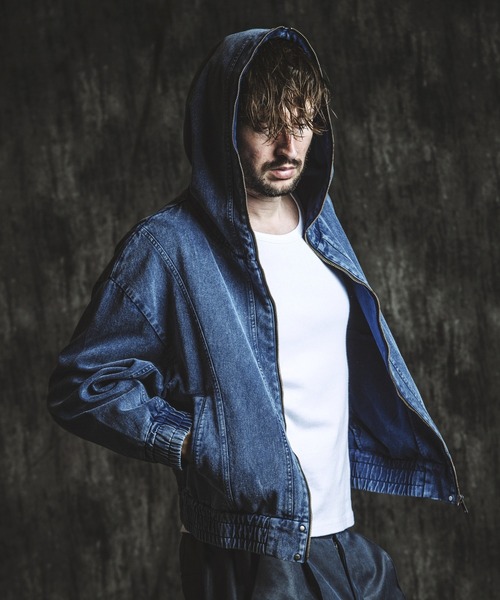 NO ID.(ノーアイディ)の「【NO ID.】Multi Seam Hooded Blouson / マルチ シーム フーデッド ブルゾン(ブルゾン・メンズ・ネイビー/ブラック/グレー・ONE SIZE)」の20枚目の写真