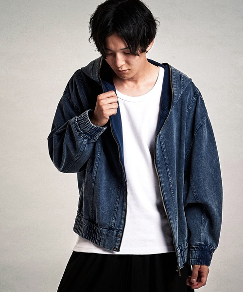 NO ID.(ノーアイディ)の「【NO ID.】Multi Seam Hooded Blouson / マルチ シーム フーデッド ブルゾン(ブルゾン・メンズ・ネイビー/ブラック/グレー・ONE SIZE)」の4枚目の写真