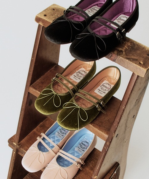 ROCKFISH WEATHERWEAR(ロックフィッシュウェザーウェア)の「SQUARE TOE TWO STRAP MARYJANE (VELVET)(バレエシューズ・レディース・ブラック/オリーブ/ピンク/ブラウン・24.5cm/24.0cm/23.5cm/23.0cm/25.0cm)」の12枚目の写真