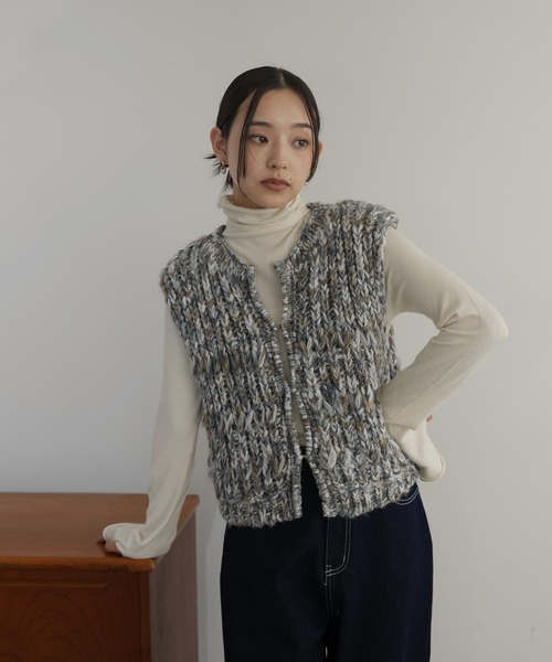 美品⭐️45Rコットンミックスツィードベスト　M HYKE(ハイク) CROPPED TOP SWEATERニットベスト11345-0199 11345