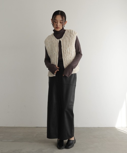 hellam（へラム）の「ミックスニットベスト（ベスト・レディース・アイボリー/ブルー・FREE）」の21枚目の写真