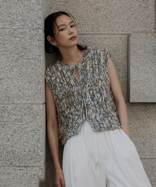 hellam（へラム）の「ミックスニットベスト（ベスト・レディース・アイボリー/ブルー・FREE）」の3枚目の写真