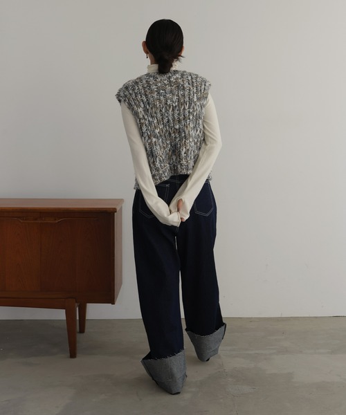 hellam（へラム）の「ミックスニットベスト（ベスト・レディース・アイボリー/ブルー・FREE）」の13枚目の写真