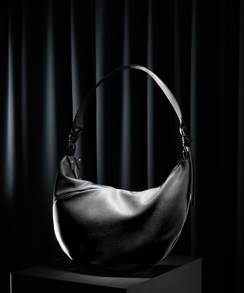 AMIクロワッサンBAG(HARE)