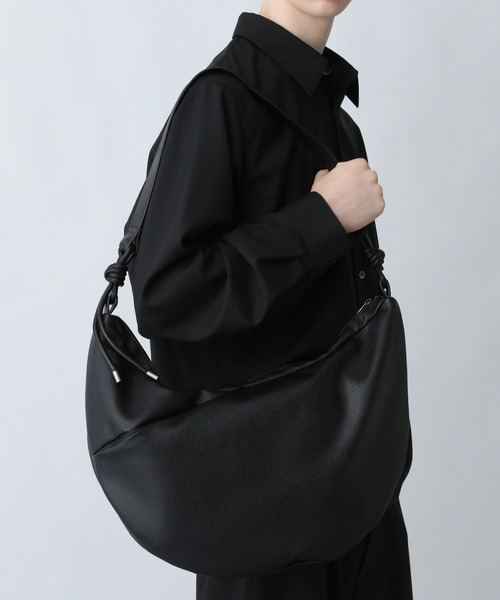 AMIクロワッサンBAG(HARE)