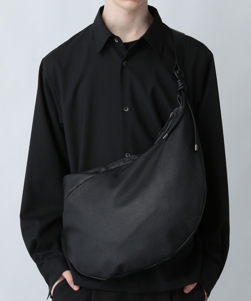 AMIクロワッサンBAG(HARE)