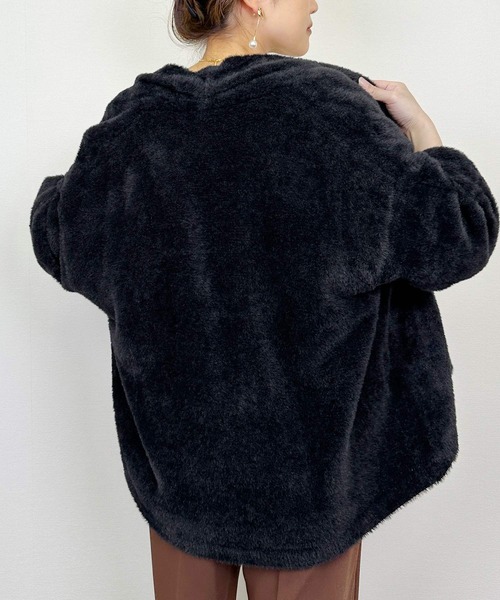 PICCIN（ピッチン）の「シャギーニットカーディガン（カーディガン/ボレロ・レディース・ブラック/ライトグレー/モカ・M）」の6枚目の写真