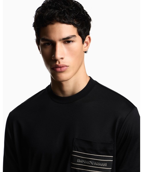 EMPORIO ARMANI(エンポリオアルマーニ)の「【エンポリオ アルマーニ】Tシャツ リヨセル混紡ジャージー ポケット&3Dエフェクトロゴ(Tシャツ/カットソー・メンズ・ブラック・LARGE/MEDIUM/SMALL/X-LARGE/X-SMALL)」の3枚目の写真