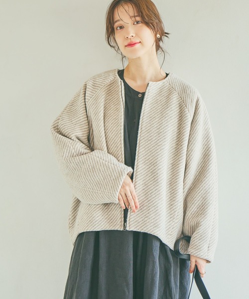 studio CLIP（スタディオクリップ）の「ノーカラーコクーンコート（ノーカラーコート・レディース・ベージュ/ブラック/グレー・FREE）」の18枚目の写真