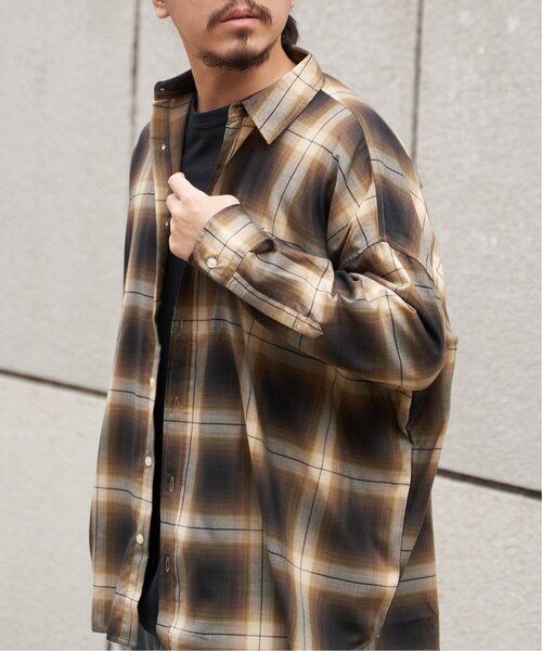 BEVERLY HILLS POLO CLUB（ビバリーヒルズポロクラブ）の「BEVERLY HILLS POLO CLUB TRルーズシルエットシャツ（シャツ/ブラウス・レディース・ブラック/サックスブルー/イエロー系/オレンジ系/グリーン系/グレー・M）」の18枚目の写真