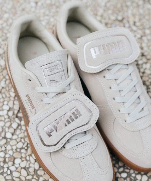 PUMA（プーマ）の「PALERMO PREMIUM METALLIC　404021-01（スニーカー・メンズ・ベージュ・27.0cm/26.5cm/26.0cm/25.5cm/29.0cm/28.5cm/24.0cm/23.5cm/23.0cm/22.5cm/28.0cm/27.5cm/25.0cm/24.5cm）」の3枚目の写真