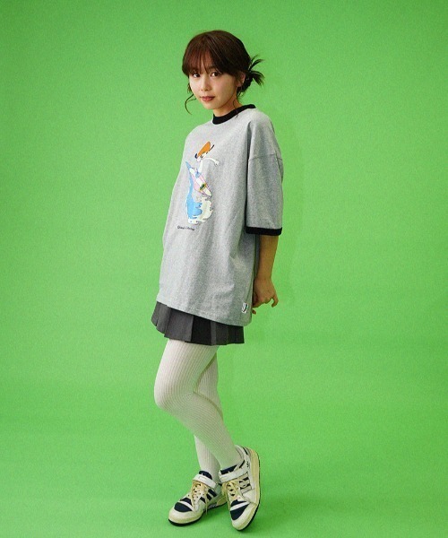 L.H.P（エルエイチピー）の「Parappa The Rapper/パラッパラッパー/プリント リンガー半袖 TEE（Tシャツ/カットソー・レディース・グレー/ブラック・M/L）」の6枚目の写真