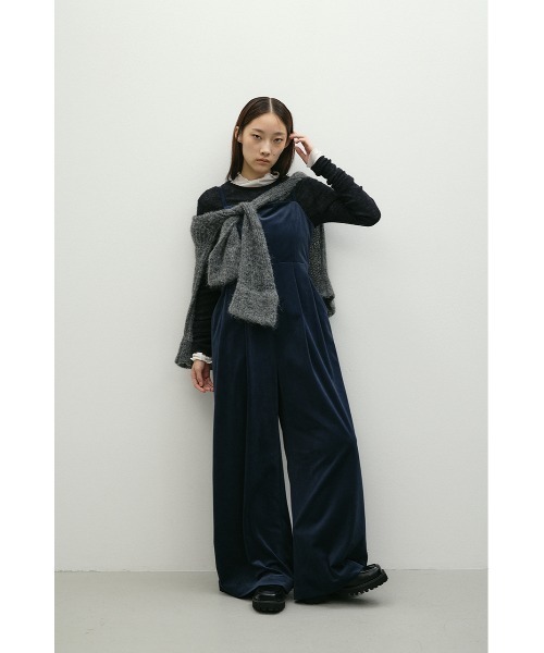 STYLEMIXER(スタイルミキサー)の「ワイドタックベロアロンパース(つなぎ/オールインワン・レディース・ベージュ/ネイビー・SMALL/MEDIUM)」の14枚目の写真