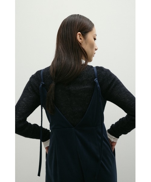 STYLEMIXER(スタイルミキサー)の「ワイドタックベロアロンパース(つなぎ/オールインワン・レディース・ベージュ/ネイビー・SMALL/MEDIUM)」の18枚目の写真