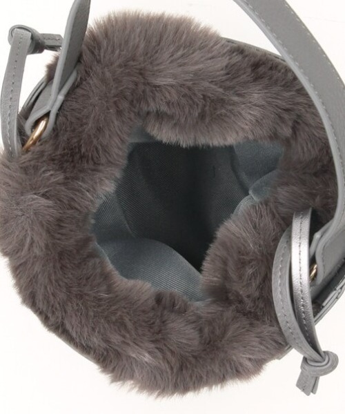 CACHELLIE（カシェリエ）の「PU MESH 4WAY BAG（ショルダーバッグ・レディース・グレー/ベージュ・FREE）」の8枚目の写真