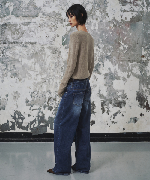MUSINSA STANDARD WOMAN（ムシンサスタンダードウーマン）の「ウィメンズダブルウエストワイドデニムパンツ[ミディアムインディゴ]（デニムパンツ・レディース・その他・24/25/26/27/28/29/30）」の3枚目の写真