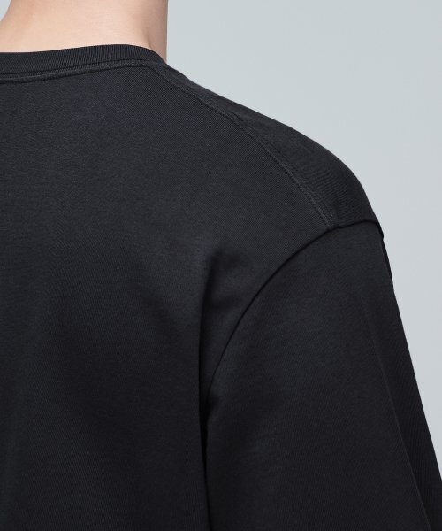 MUSINSA STANDARD（ムシンサスタンダード）の「レイヤードクルーネック長袖Tシャツ_ロング丈 [ブラック]（Tシャツ/カットソー・メンズ・その他・SMALL/MEDIUM/LARGE/X-SMALL）」の7枚目の写真