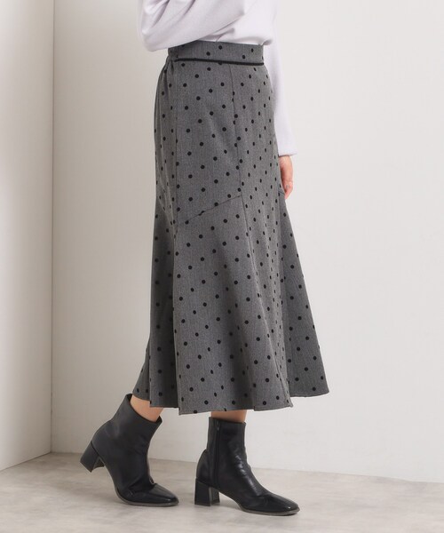 ITS'DEMO（イッツデモ）の「【手洗い可/ウエストゴム】ヘリンボーンマーメイドスカート（スカート・レディース・チャコールグレー/チャコール/ブラック・00）」の12枚目の写真