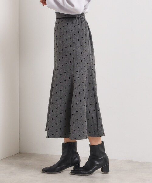 ITS'DEMO（イッツデモ）の「【手洗い可/ウエストゴム】ヘリンボーンマーメイドスカート（スカート・レディース・チャコールグレー/チャコール/ブラック・00）」の17枚目の写真