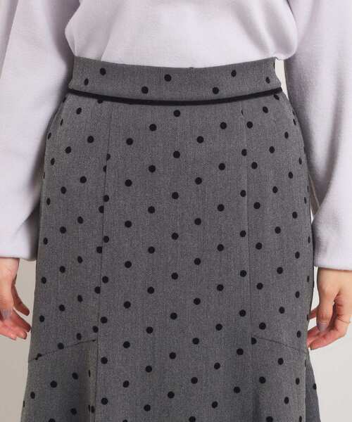 ITS'DEMO（イッツデモ）の「【手洗い可/ウエストゴム】ヘリンボーンマーメイドスカート（スカート・レディース・チャコールグレー/チャコール/ブラック・00）」の19枚目の写真
