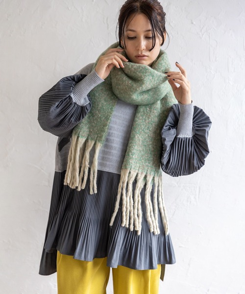 OSMOSIS（オズモーシス）の「ニュアンスカラーストール（ストール/ショール・レディース・グリーン/イエロー/ブラック・ONE SIZE）」の8枚目の写真