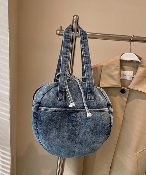 Miniministore(ミニミニストア)の「デニムトートバッグ ラウンドバッグ 無地(トートバッグ・レディース・ダークブルー/ネイビー/ブラック/ライトブルー・FREE)」の12枚目の写真