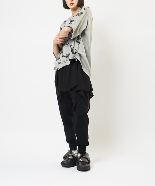 gomme(ゴム)の「パルテノンサイドタックT(Tシャツ/カットソー・レディース・グレー/ブラック/ホワイト・MEDIUM)」の5枚目の写真
