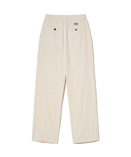 YALE(イェール)の「プレミアムヴィンテージツーピンタックワイドチノパンツ_クリーム(その他パンツ・レディース・その他・SMALL/MEDIUM/LARGE/X-LARGE/X-SMALL/XX-LARGE)」の1枚目の写真