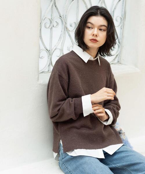 OPAQUE.CLIP（オペークドットクリップ）の「きらきらクルーミドルゲージニット【洗濯機OK】（ニット/セーター・レディース・ネイビー/ブラウン系/レッド系1/グレー・38/40/42）」の13枚目の写真