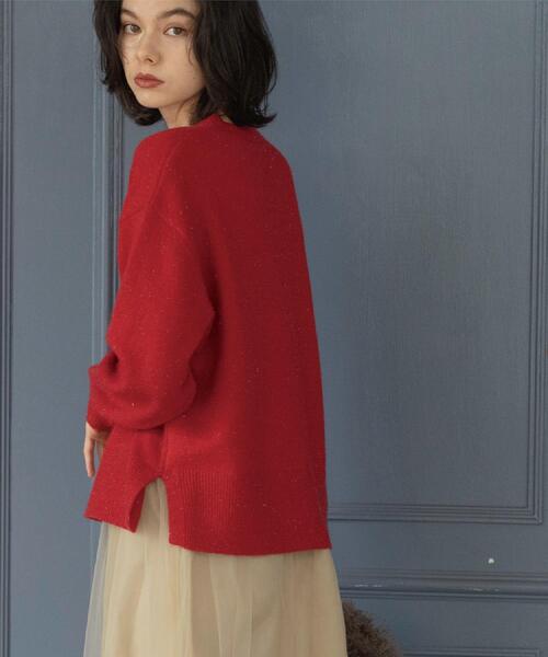 OPAQUE.CLIP（オペークドットクリップ）の「きらきらクルーミドルゲージニット【洗濯機OK】（ニット/セーター・レディース・ネイビー/ブラウン系/レッド系1/グレー・38/40/42）」の21枚目の写真