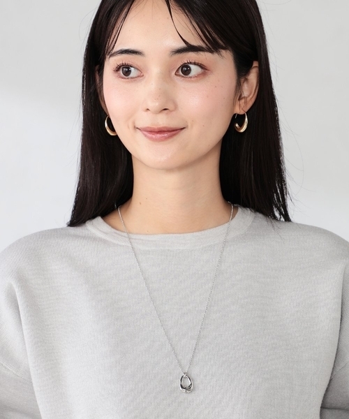 a.v.v(アーヴェヴェ)の「ニュアンスワントップネックレス(ネックレス・レディース・ゴールド/シルバー・38)」の9枚目の写真