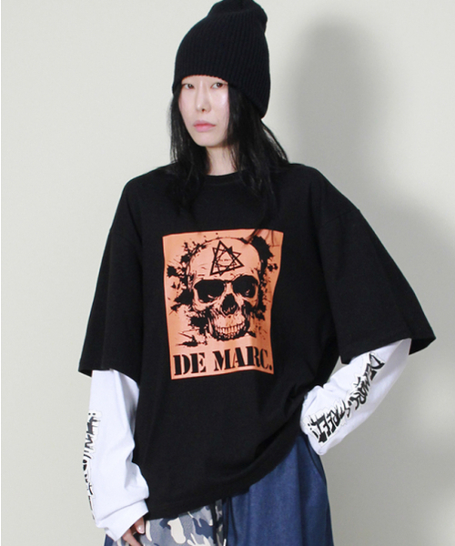 DEMARC(ドゥマーク)の「スカルストリートグラフィックダブルスリーブTシャツブラック(Tシャツ/カットソー・レディース・その他・MEDIUM/LARGE)」の3枚目の写真