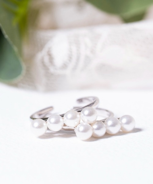 Karlas（カルラス）の「OKKO 貝パール Iラインフリーリング シルバー N194SV（リング・レディース・シルバー・FREE）」の2枚目の写真