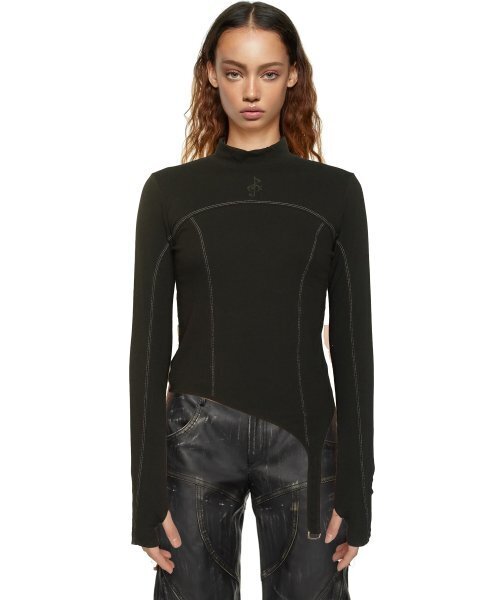 2113 STUDIO(イイルイルサムスタジオ)の「Ep.6 Long sleeve unbalanced cut Black top No.15(Tシャツ/カットソー・レディース・その他・FREE)」の1枚目の写真
