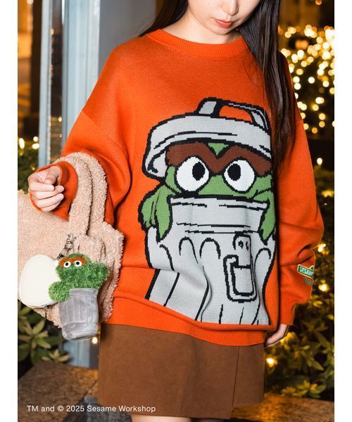 SESAME STREET（セサミストリート）の「【OUR KIND OF HOLIDAY】ニットプルオーバー（ニット/セーター・レディース・ブルー/オレンジ/イエロー/ピンク/レッド・F）」の8枚目の写真