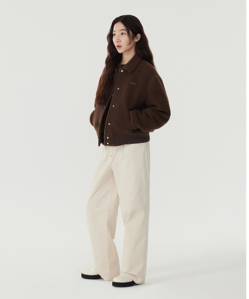 COVERNAT(カバーナット)の「WOMAN CORDUROY PINTUCK PANTS(その他パンツ・レディース・チャコール/ベージュ/アイボリー・MEDIUM/SMALL)」の5枚目の写真