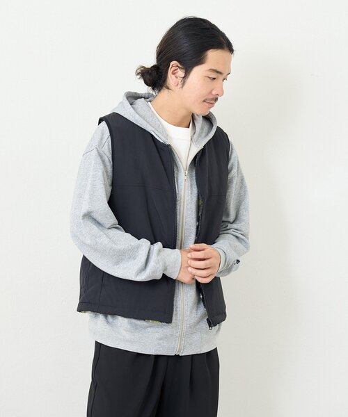 Kastane（カスタネ）の「【一部店舗限定/ユニセックス】BM フリースリバーシブルベスト（その他アウター・メンズ・カーキ/ブラック・FREE）」の4枚目の写真