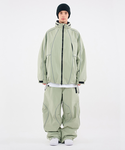 DOLL OUTERWEAR（ドラ アウターウェア）の「[DOLL x DUMDIDUM] 2526 ラリージャケット&パンツセット L.KHAKI 男女共用（セットアップ・レディース・その他・SMALL/MEDIUM/LARGE/X-LARGE）」の2枚目の写真