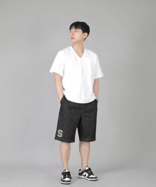 SAINTCREW(セントクルー)の「Vネック無地半袖Tシャツ BVS-823 ホワイト(Tシャツ/カットソー・メンズ・その他・MEDIUM/LARGE/X-LARGE/XX-LARGE)」の4枚目の写真