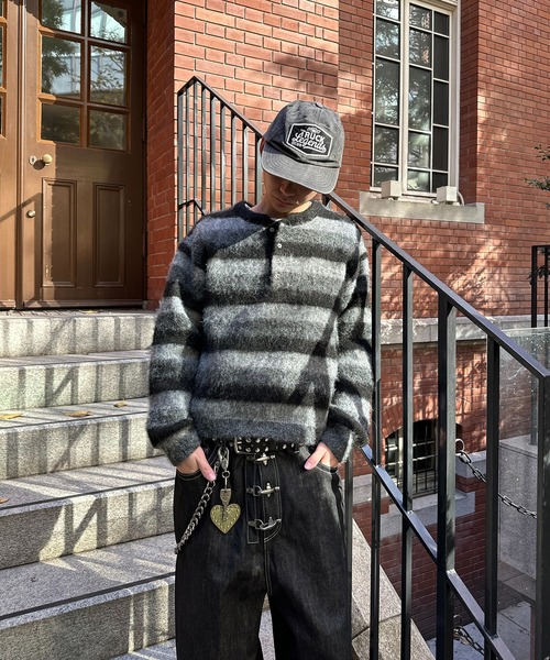 kutir(クティール)の「HENLEY NECK SILVER BUTTON BORDER KNIT/ヘンリーネックシルバーボタンボーダーニット(ニット/セーター・メンズ・ブラック/ボルドー/ブラウン・MEDIUM/LARGE)」の6枚目の写真