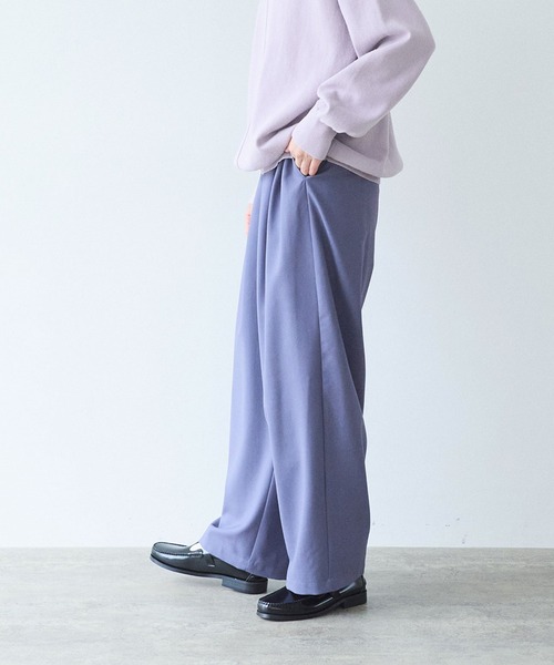 yuni(ユニ )の「△ウォッシャブルサマーウール テーパードパンツ(スラックス・レディース・ブラック/パープル/グレー・S/M)」の16枚目の写真