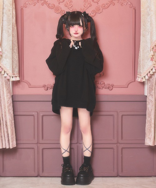 nyanMe(ニャンミー)の「ねこちゃんすうぇっと(スウェット・レディース・ブラック/ホワイト・FREE)」の5枚目の写真