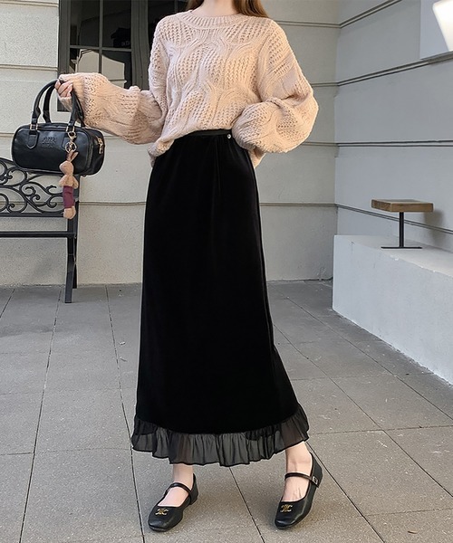 Doux Belle(ドゥーベル)の「ベロア×シアー切り替えフリルスカート(スカート・レディース・ダークブラウン/ブラック・MEDIUM/LARGE/X-LARGE/SMALL)」の16枚目の写真
