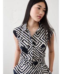 BANANA REPUBLIC FACTORY STORE　　トラプント キャップスリーブ シャツ
