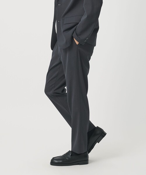 BEAUTY&YOUTH UNITED ARROWS（ビューティーアンドユースユナイテッドアローズ）の「トリクシオン/TRIXION シャンブレー 1P テーパード スラックス NO.5 セットアップ対応 ウォッシャブル（スラックス・メンズ・ベージュ/ダークグレー/ネイビー・S/L/M/XL）」の7枚目の写真
