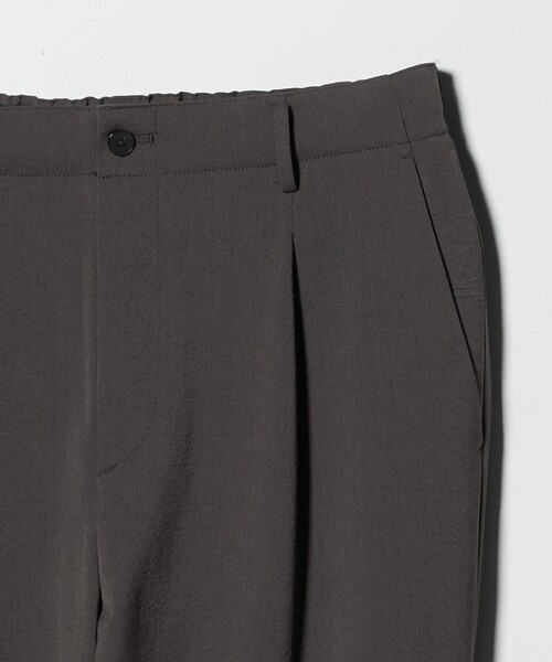 BEAUTY&YOUTH UNITED ARROWS（ビューティーアンドユースユナイテッドアローズ）の「トリクシオン/TRIXION シャンブレー 1P テーパード スラックス NO.5 セットアップ対応 ウォッシャブル（スラックス・メンズ・ベージュ/ダークグレー/ネイビー・S/L/M/XL）」の19枚目の写真