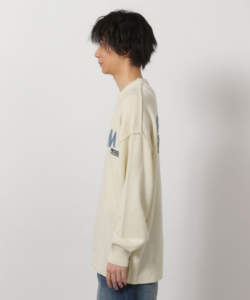 LAKOLE(ラコレ)の「ワッペン刺繍ニットプルオーバー / 650225(ニット/セーター・メンズ・チャコール/ホワイト/ピンク・LARGE/MEDIUM)」の5枚目の写真